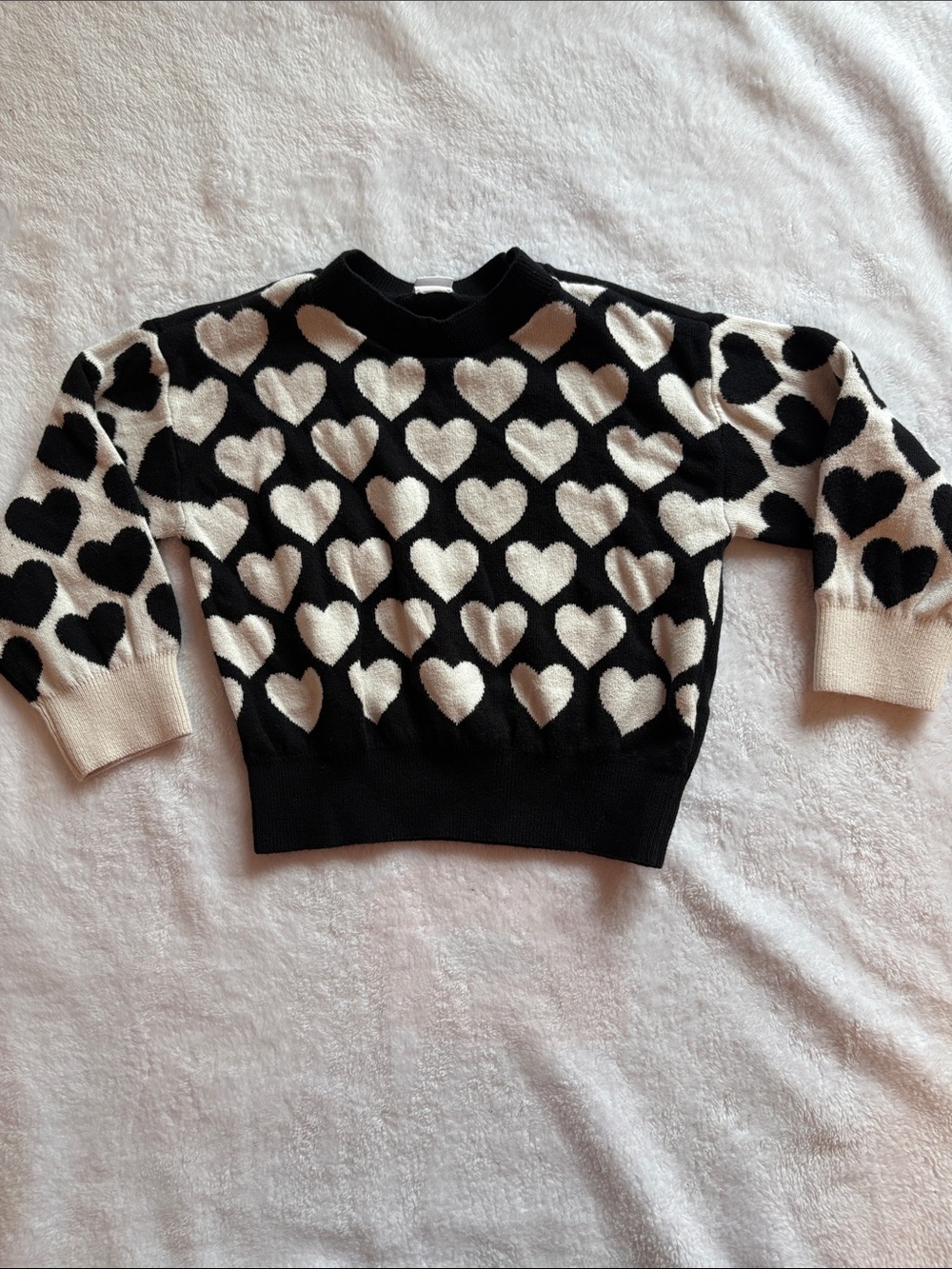 GAP 3t heart Sweater